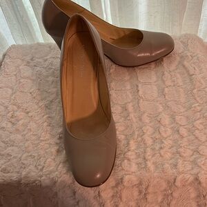 EUC Taupe Heels